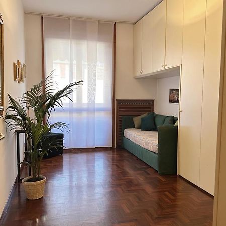 Emeraldway - Bellissimo Appartamento In Zona Sempione-Tre Torri 밀라노 외부 사진